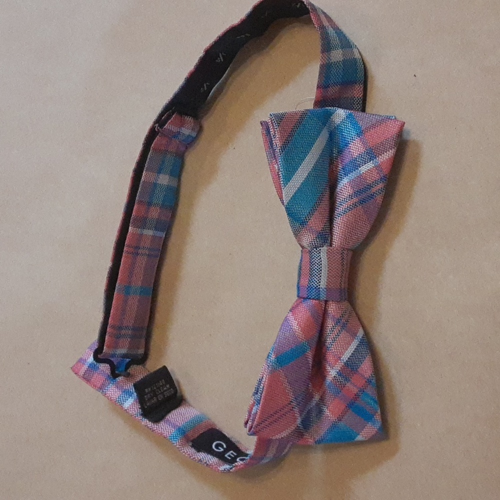 Bow Tie